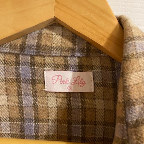 Pink Lily Plaid Shacket NWOT - Picture 2 of 2